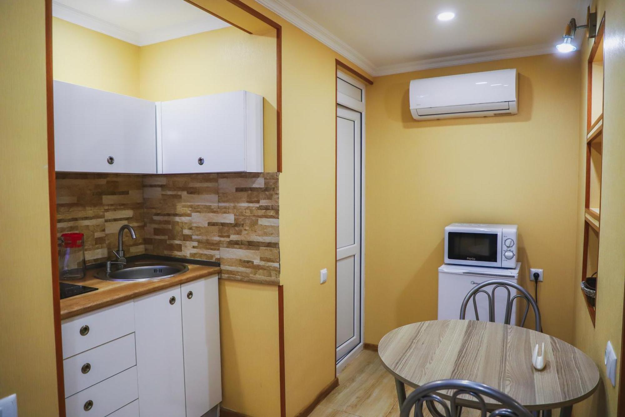 Apartments With Wine Cellar In Old Tbilisi Bagian luar foto