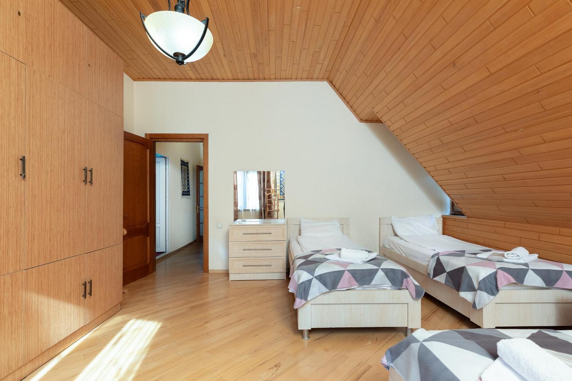 Apartments With Wine Cellar In Old Tbilisi Bagian luar foto